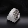 Med sidostenar Fina smycken Full Diamond Pave Inställning VVS1 Certifikat Ringar För S925 Silver Män Hip Hop 230710