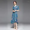 Robes décontractées CHICLADY grande taille 2XL col en v imprimé floral ceintures Midi casual fête bleu fleur en mousseline de soie Boho robe d'été Vestido