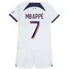 23 24 Mbappe Sergio Ramos Çocuk Kiti Futbol Formaları Kimpembe Evde 3. 4. Futbol Gömlekleri Draxler Verratti Çocuk Üniformaları