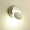 Lampada da parete LED Modern Art 360 Gradi Ruota Fascio di luce 6W 110V 220V A parte Corridoio Soggiorno Apparecchio da comodino