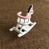 Ander speelgoed 1 12 Poppenhuis Miniatuur Meubels Houten Paard Schommelstoel Voor Kinderen Actiefiguur Poppenhuis Decoratie Poppen Accessoires 230710