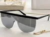 Realfine 5A Eyewear Cline Cl4S235 Triomphe Metal 01 Luxury Designer Sunglasses para homem mulher com óculos Caixa de pano CL40308