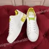 2023 neue heiße Luxurys Famous Runner Marke Kalbsleder Turnschuhe Schuhe für Männer Walking Design Gummi Sohle Outdoor Sport Trainer 35-45 hc210804
