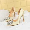 Mode Banquet chaussures à talons hauts femmes bout pointu strass boucle femme chaussures de mariage de luxe