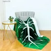 Blankets Large Leaf Blanket Soft Printed Green Leaves Flannel Leaf Shaped Blankets Beds Sofa Fleece Cozy Beach Blanket Birthday Gift T230710