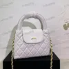 Diseñador Mango de mujer Tote bolso de hombro Hardware Diamante Diamond Hebilla Matelasse Matelasse Bag Crossbody Cadena de maquillaje Reta de maquillaje Bolsa 21 cm