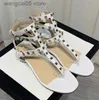 Sandaler Dam Sandaler Flip Flops Platta klackar Sommarskor Naken Svart Vit Röd Sexig Peep Toe Äkta Läder Lyx Märke Dam Sandal V med Dust Bag 35-44 T230710