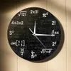 壁掛け時計 数学壁掛け時計 数学時計 グラデーション ギフト 子供用 数学数式 アイコン 壁掛け時計 部屋の装飾 ギフト 教師 Z230711