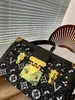 2023 Nova Bolsa Crossbody American Retro Spice Bag Alta Aparência Nível Couro Design em Relevo Características da Moda de Verão Caixa Simples Dobrável 45456