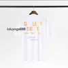 Nouveau 2023 T-shirts pour hommes Designer Shirt Alphabet Print Trendy Trend Basic Casual Fashion marque Loose Short Half Sleeve Womens mens t-shirt