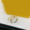 Anéis de designer de joias de moda para noivado feminino Anel de ouro de designer de luxo Letras F Festa Aniversário Colar Presente de casamento 2307103PE