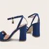 Sandali 2023 Estate Donna Tacchi Alti Classic Block Platform Jean Chunky Pumps Lady Open Toe Scarpe da festa femminili J97