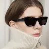 Роскошные дизайнерские солнцезащитные очки «кошачий глаз» Lunette Soleil Femme Markdown Sale Sunnies Модные солнцезащитные очки SL276 оптом в стиле ретро для вечеринок