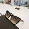 Mode Damen Markendesigner Tom Sonnenbrille Quadratischer Rahmen Sonnenbrille Show Design Sommerstil mit Originalverpackung