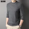 Giacche Maglione Dilemo Grado superiore Nuovo marchio di moda Pullover lavorato a maglia Maglione di design da uomo Tinta unita Plaid coreano Abbigliamento casual da uomo