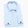 Camicie eleganti da uomo Francia Gemelli Camicie da smoking da uomo Manica lunga Bottoni ricoperti Camicia elegante da uomo tinta unita Bianco Azzurro Rosa Business Social 230710