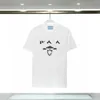 Дизайнер футболки Pra Новая трехцветная печать буквы 2023 Summer использует 230 г двойной прядь 32 счета плотная двойная пряжа хлопчатобумажная ткань, которая мягкая размера 3x Men Fashion Рубашки
