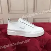 2023 nuevo top Caliente 23S / S Piel de becerro Hombre Calzado casual Blanco Negro Cuero Entrenadores Marcas Confort Al aire libre Entrenadores Casual para mujer Caminar 35-45 hc210803