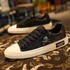 Безопасные обувь для мужчин повседневные уличные мишуры черепа Flats Skateboard Trend Sneakers 230710