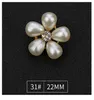 New Pearl Korean Version Small Fragrance Hand-Ed Round Drill Button Women's Brooch Decorative Accessories