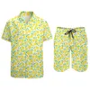 남자 트랙 슈트 레몬과 잎 프린트 남자 세트 과일 패턴 캐주얼 반바지 여름 빈티지 비치 셔츠 세트 짧은 슬리브 커스텀 큰 크기 정장