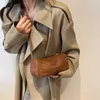 Torebki wieczorowe 2023 Vintage Women Flock Chic Boston Prom Clutch Suede Shoulder Solid Color Brown Torebki I Torebka Drop