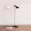 مصابيح الأرضية e27 مصباح الزاوية أبيض أبيض مصابيح LED مصمم Arne Jacobsen لغرفة المعيشة الشمال