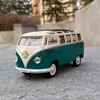 Самолет Modle 1 24 Volkswagen T1 автобусный сплав автомобиль Car Die Cast Model Sound и Light Kids Solutibles 230710