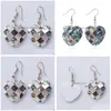 Charm Paua Shell Et Blanc Bijoux Plaid Coeur Forme Ormeau Drop Dangle Boucles D'oreilles 5 Paires Livraison Bijoux Dh2Tj