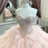 Roze Luxe Baljurk Quinceanera Jurken Formele Tull Tiered Sexy Strapless Crystal Feestjurk Kralen Vestidos de Toga