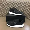 Moda Uomo Scarpe eleganti Senior FLY BLOCK Platform Bottoms Running Sneaker Italia Popolare Rubber Low Tops Nero Bianco Leather Design Casuals Athletic Shoes Box EU 38-45