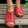 Wedge Women Sandals Sandals Summer 2023 platforma retro pusta na zewnątrz kapcie pu skóra Mujer plażowe klapki klapki plus rozmiar T230711 drzwi