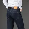 Męskie jeansy proste, jesienne, biznesowe, luźne spodnie ze średnim stanem dla młodych, rozciągliwych