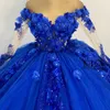 Niebieskie sukienki Quinceanera Off Shoulder 3DFlower koronkowe aplikacje Tull z długimi rękawami suknia balowa na przyjęcie urodzinowe Vestidos De 15 Anos