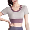 Chemises actives soutien-gorge de Yoga pour femmes été à manches courtes vacances deux pièces couleur assortie haut Gym parc vêtements de travail pour les femmes de moins de 30 ans