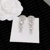 Mode 18K marque Plaqué Or Gland Designer Lettres Stud Longue Boucle D'oreille Dangle Cristal Géométrique De Luxe top Marque Femmes Strass Perle De Mariage