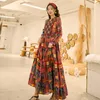 Robes décontractées Népal Bohème Imprimé Robe De Plage Thaïlande Style National Vintage Brodé Lâche et Taille Plus Femmes