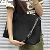 CC Bag Shopping S 22SS Осень/Зимние женские винтажные черные классические Nubuck Calfskin стеганые клетчатые клетки Серебряный металлический аппаратный металлический