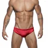 Costumi da bagno da uomo Estate Slip da bagno brillanti da uomo Bikini sexy Vita bassa Costumi da bagno glitterati Moda maschile Nylon Luminoso Sport Spiaggia Surf