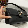 Bolso de embrague cuadrado Bolsos cruzados de moda Bolsos de mano Patrón de lagarto de piel de vaca de alta calidad Monedero de hombro con solapa para mujer Monedero con hebilla magnética Bolsillo para teléfono celular Carteras para dama