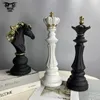 Objets décoratifs Figurines Résine International Chess Statue Creative Retro Pour Intérieur Décor À La Maison Salon Décoration De Bureau Accessoires De Bureau 230710