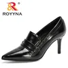 Sapatos sociais ROYYNA Designers originais de alta qualidade femininos bombas de dedo do pé pontiagudo salto fino sapato de couro agradável casamento feminino 230711