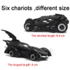 Model samolotu 1 64 Bat Chariot Alloy Diecast 6 szt. Zestaw modeli samochodów Zabawka Metal Symulacja nadwozia pojazdu Amerykański film Batmobil Prezenty dla dzieci 230710