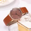 Нарученные часы роскошные деловые женские часы женщины кварцевые часы дамы смотрят модные кожаные наручные часы Montre Drop