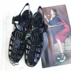 2023 Sommer Designer Sandale Damen Schwarz Weiß Klar Römische Sandalen Klassische Gummi Hausschuhe Jelly Transparent Slipper Beach Flat