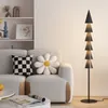 Internet Celebrity Kerstboom Vloerlamp Minimalistische Moderne Woonkamer Sofa Rand Creatieve Verlichting Slaapkamer Nachtkastje Decoratie