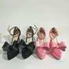 Designer-Bankettschuhe mit Diamantschleife, Frühlings- und Sommersandalen, modische, hochhackige Runway-Sandalen mit Satinschleife für Damen