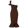 Abiti casual 2023 Summer Brown Bodycon Bandage Dress Women Elegant One Shoulder Mermaid Wedding Guest Celebrity Evening Club Party