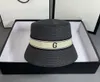 23ss projektant kapelusze słomkowe kapelusz typu Bucket kapelusze przeciwsłoneczne czapki dla kobiet męskie czarne białe litery G lato Unisex czapki męskie kapelusze