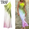 Urban Sexiga Klänningar TRAF Tie Dye Lång Klänning Kvinnor Asymmmertisk Satin Rygglös Klänning Kvinna Off Shoulder Sexiga kvällsfestklänningar Midi Sommarklänningar L230711